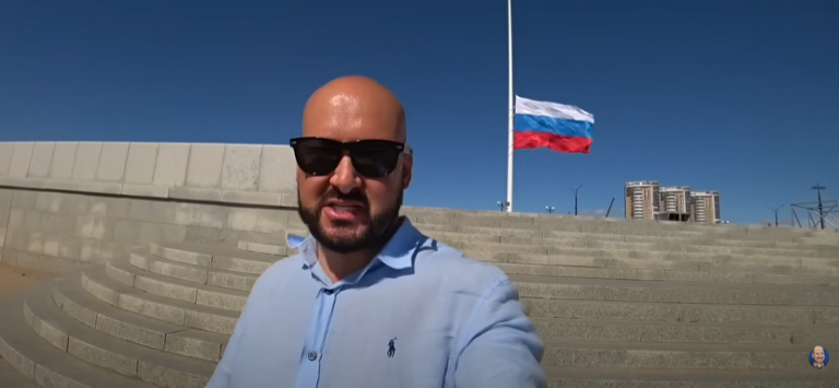 Atapama Bald in Russia