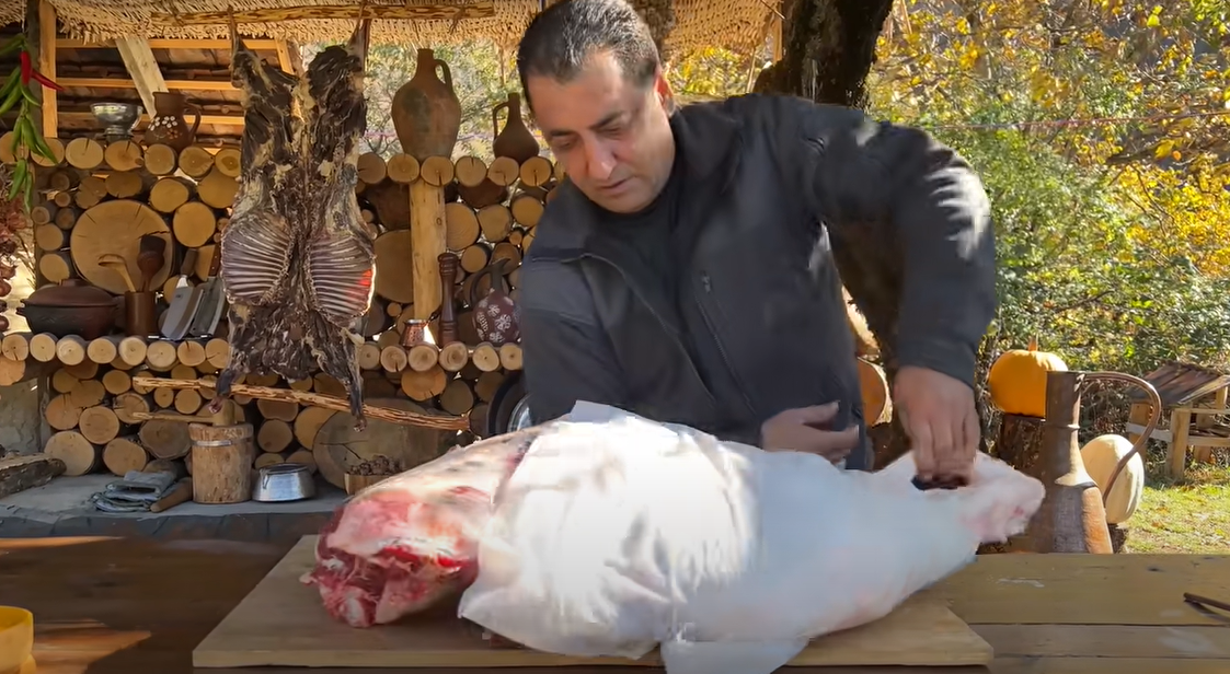 Wilderness Cooking 🥩 Azerbaijan 🌄