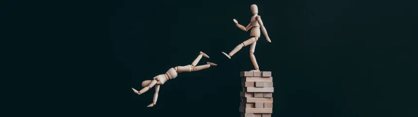 How to Survive Family Betrayal 🕵️‍♂️👩‍👧‍👦