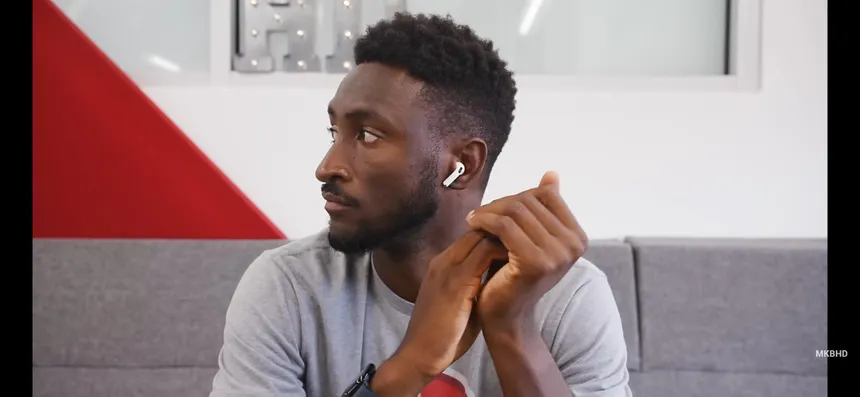 AI – Apple’s AI Crisis Explained – Marques Brownlee (MKBHD)