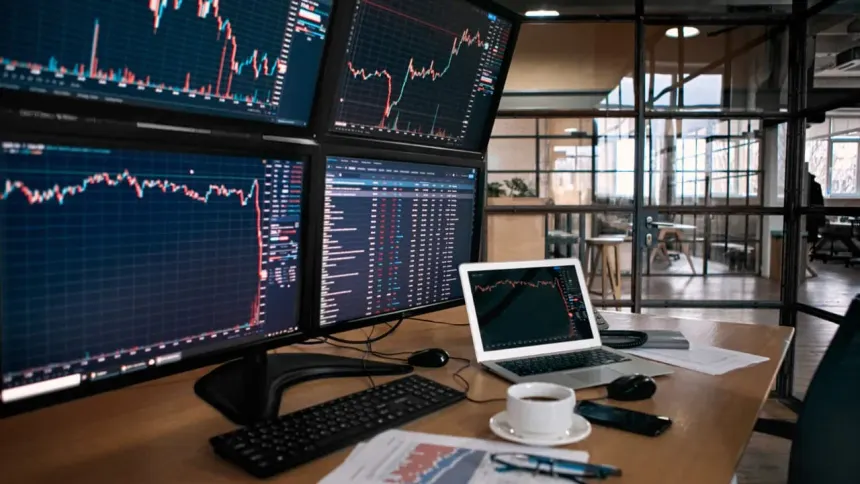 Day Trading: A Beginner’s Guide to Opportunities and Risks | Video